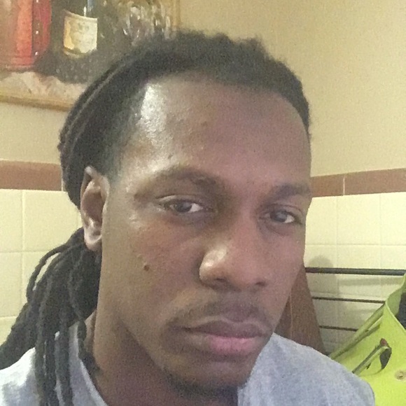 Meet your Posher, Robert - Picture 1 of 1